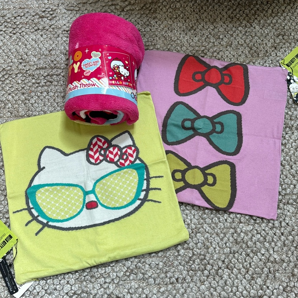 Hello Kitty Pillow covers and Scented plush Throw lot! NWT, brand new! Girls